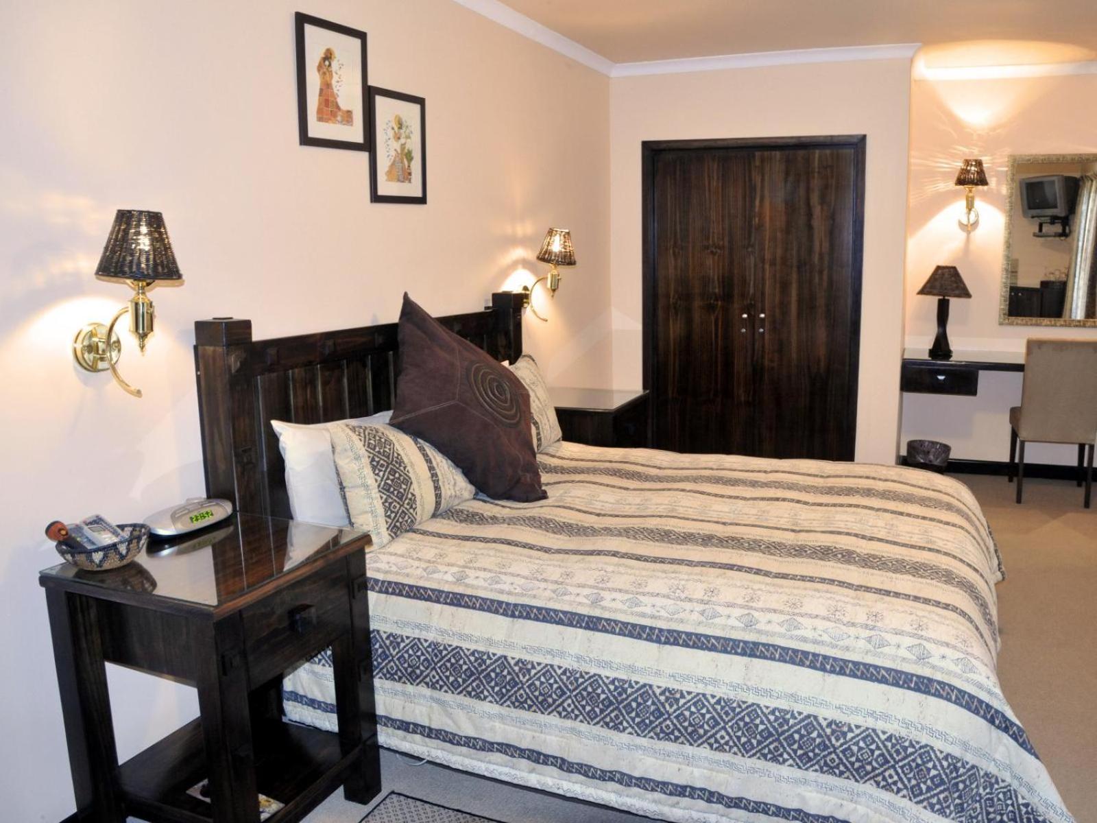 Ipe Tombe Guest Lodge 16/46