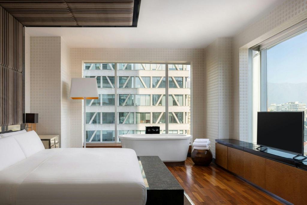 Penthouse Suite, King Bed, Terrace, Corner