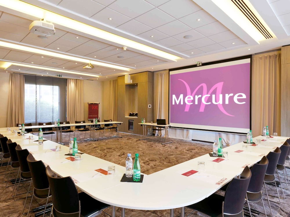 MERCURE RENNES CENTRE GARE 51/67