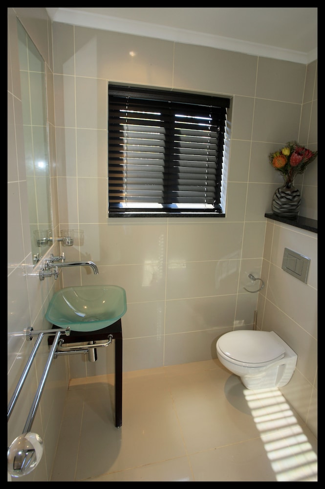 Orange Inn Knysna 40/46