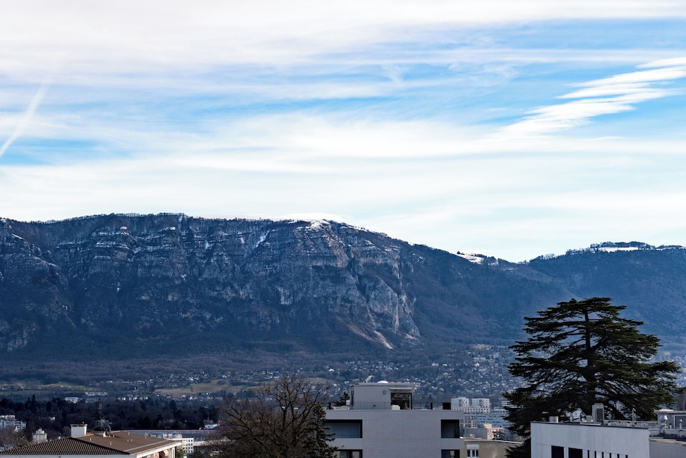 Ibis Geneve Petit Lancy 43/50