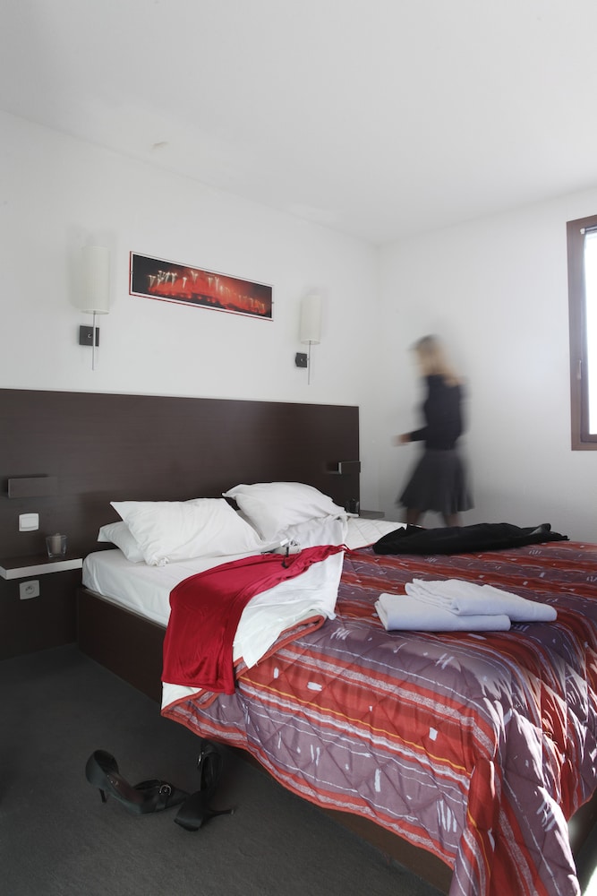 Adonis Carcassonne 15/58