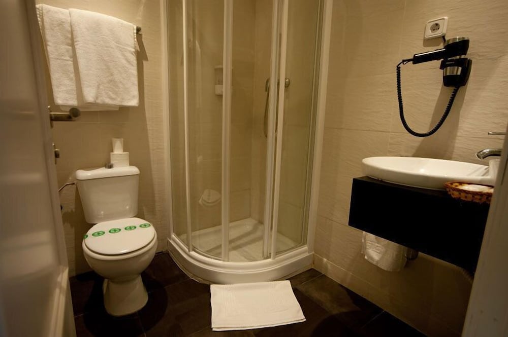 Hostal Bcn 46 35/36