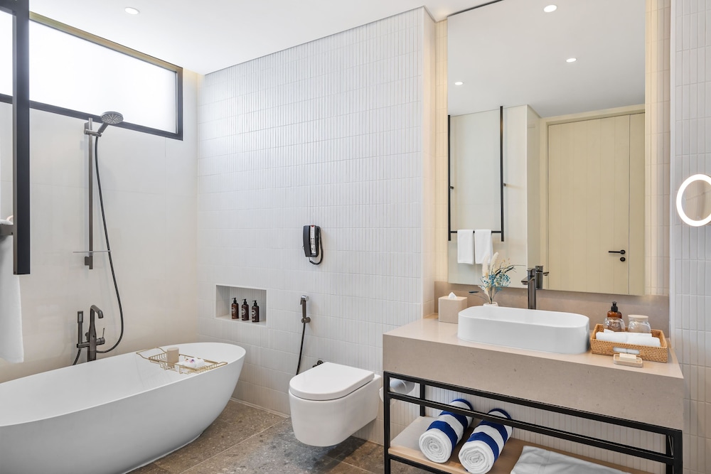 Bab Al Nojoum Hudayriyat Villas 58/62