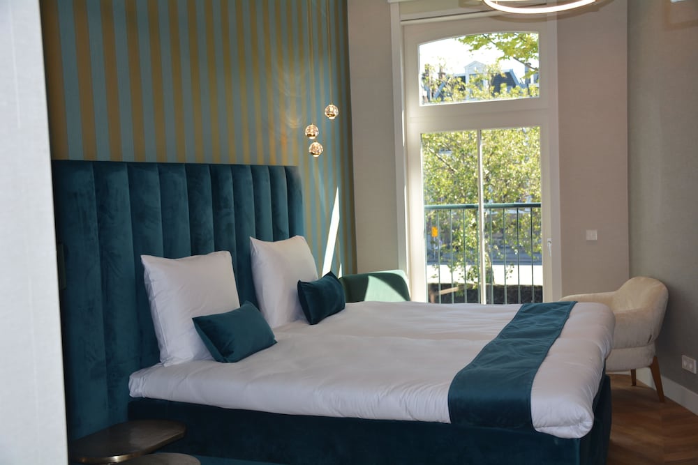 If boutique hotel 21/55