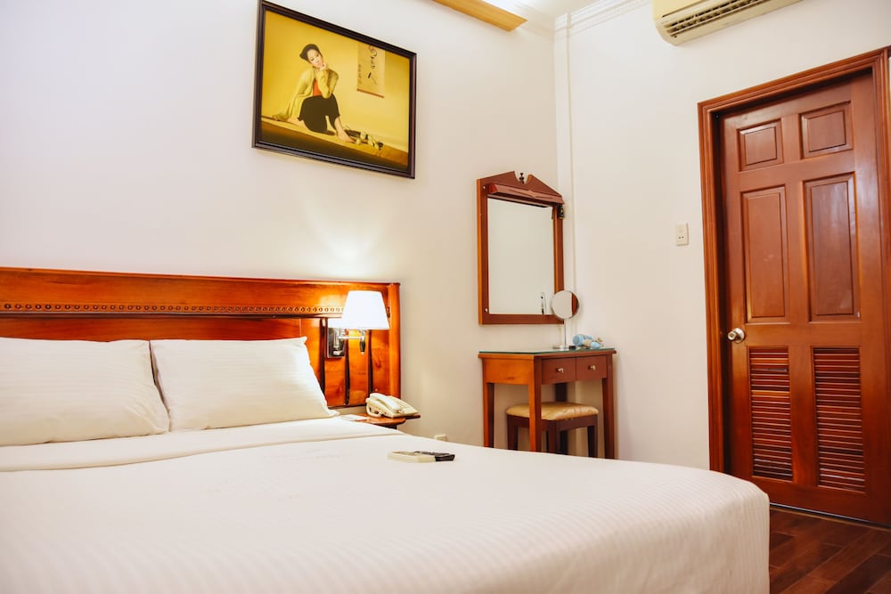 Duc Vuong Hotel 41/86