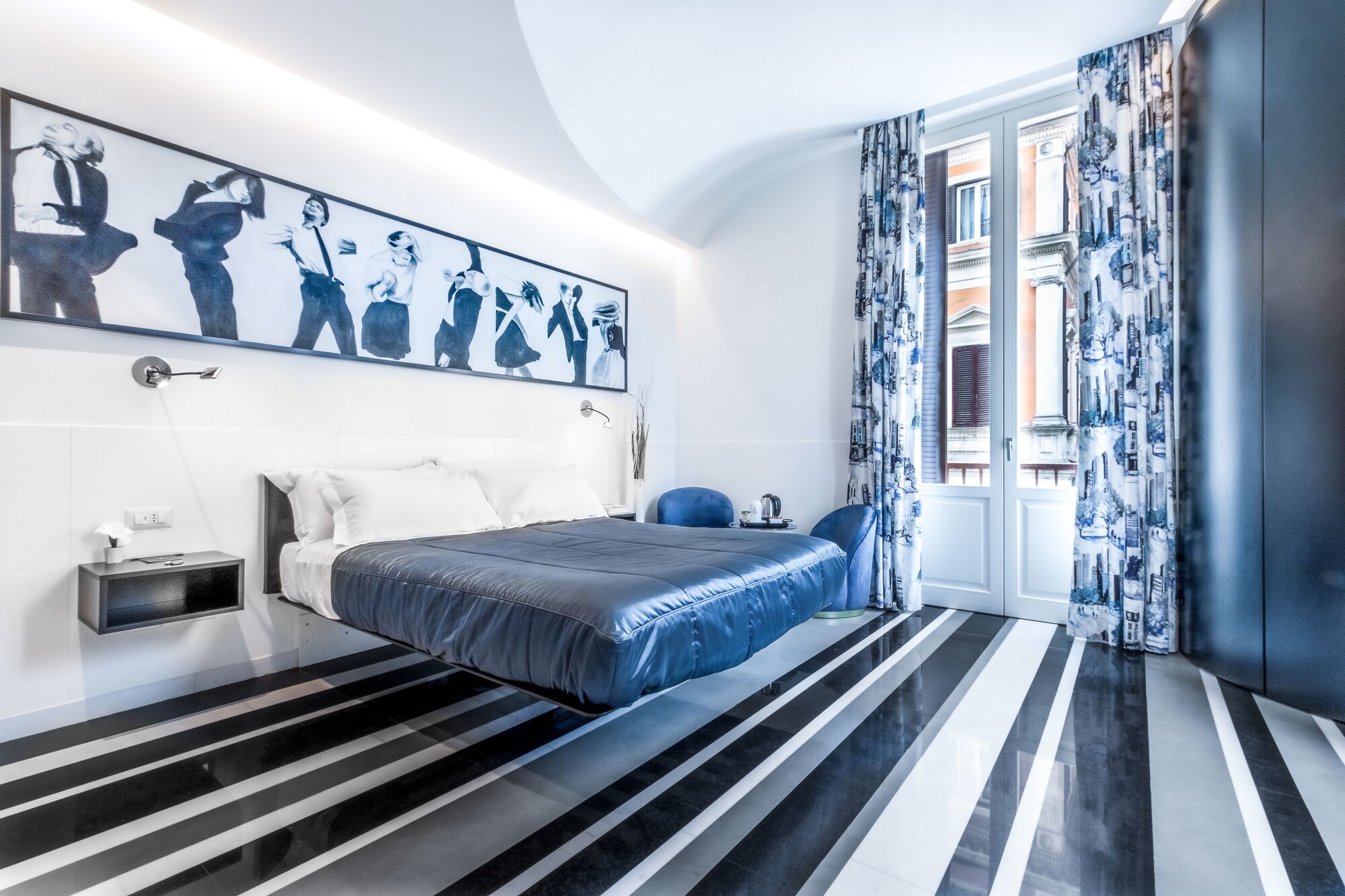 SENIOR, DOUBLE BED