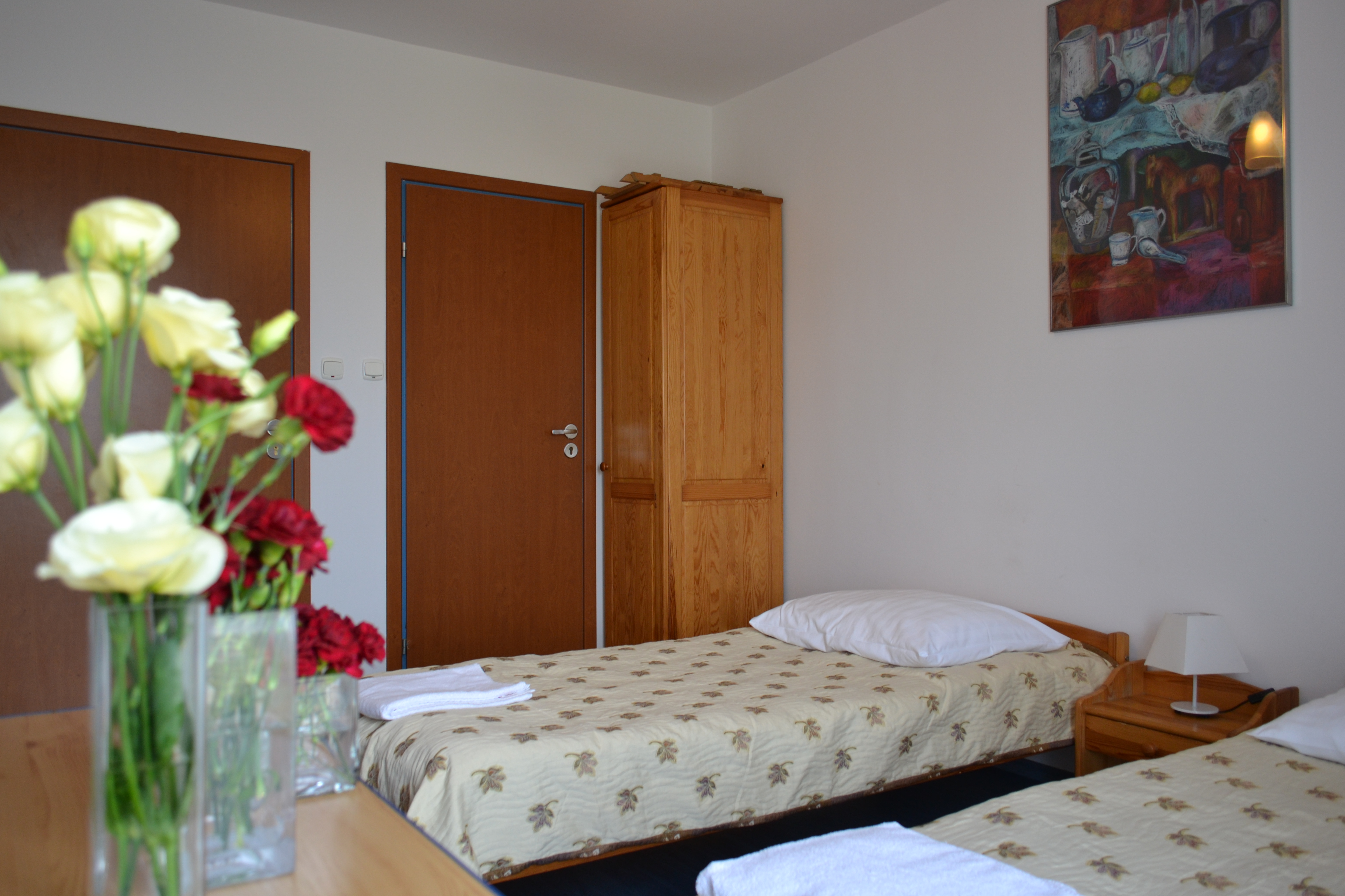 STANDARD, TWIN BEDS