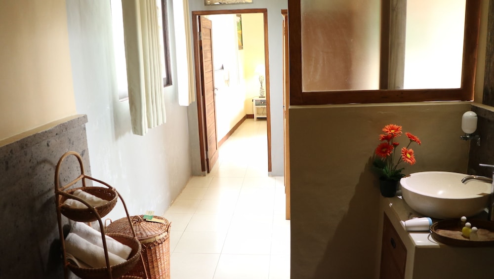 Villa Jj And Spa Ubud 36/80