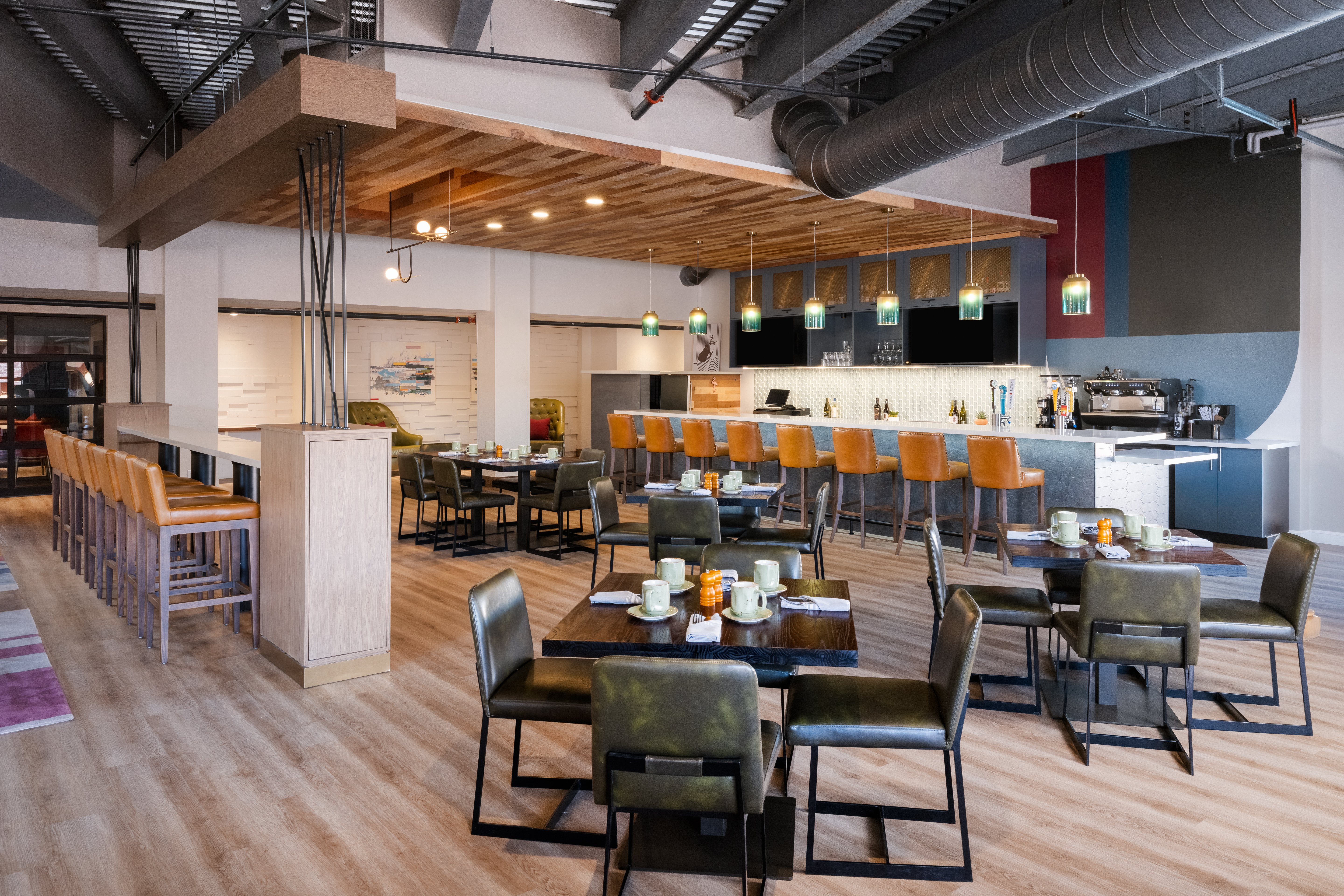 voco College Station Aggieland by IHG 38/46