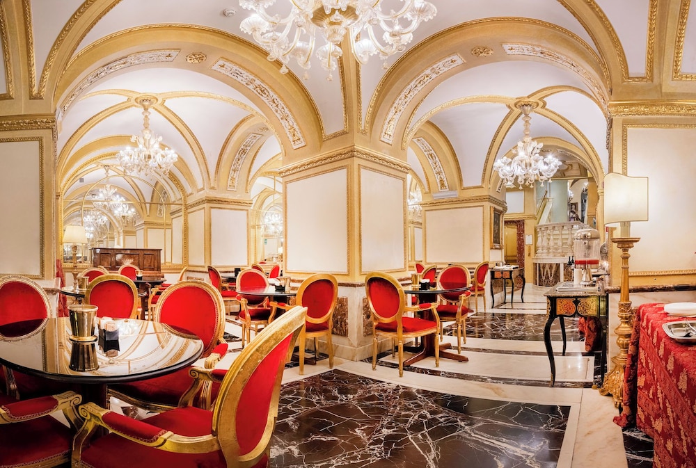 Des Epoques Hotel 48/63