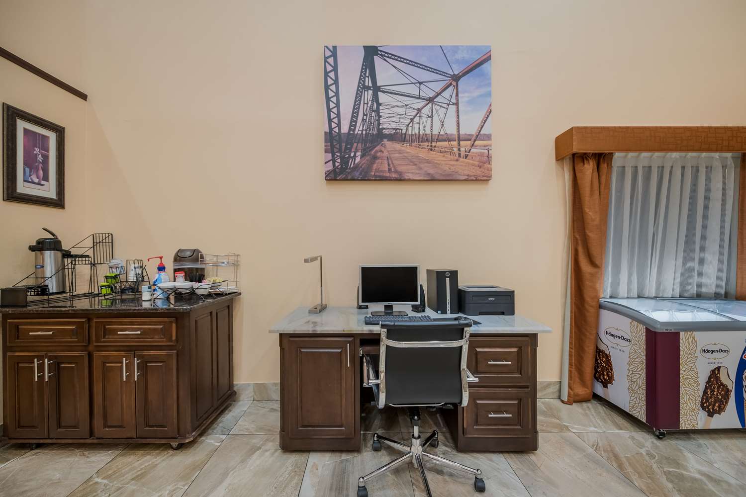 Surestay Hotel By Best Western Mt Pleasant 17/22