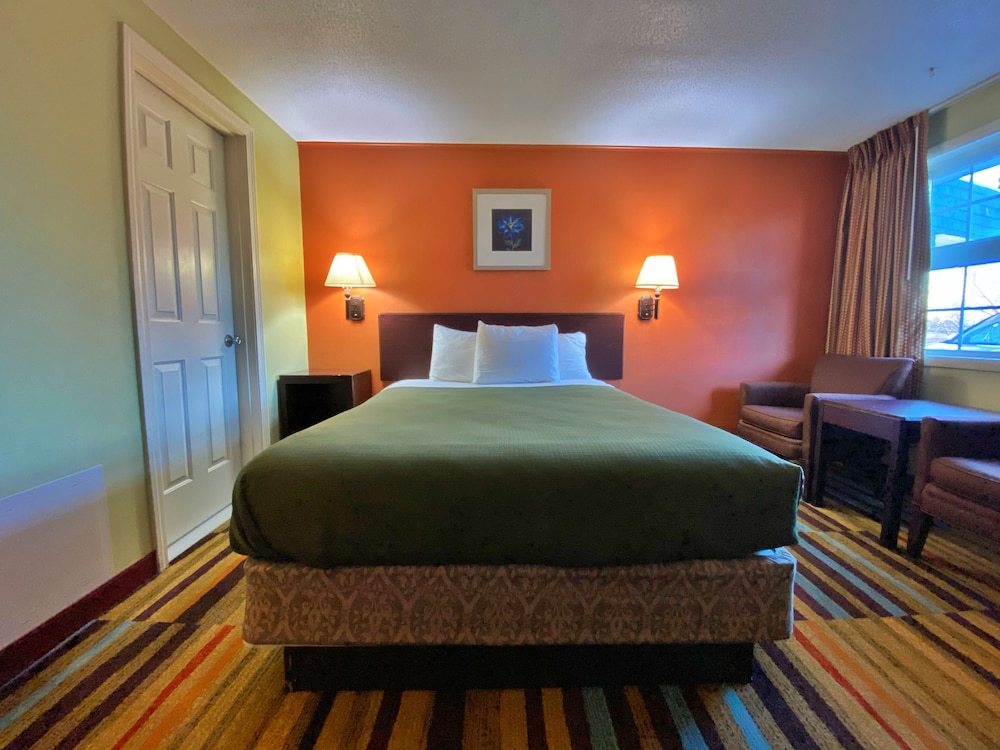 Americas Best Value Inn Manchester Ct 10/24