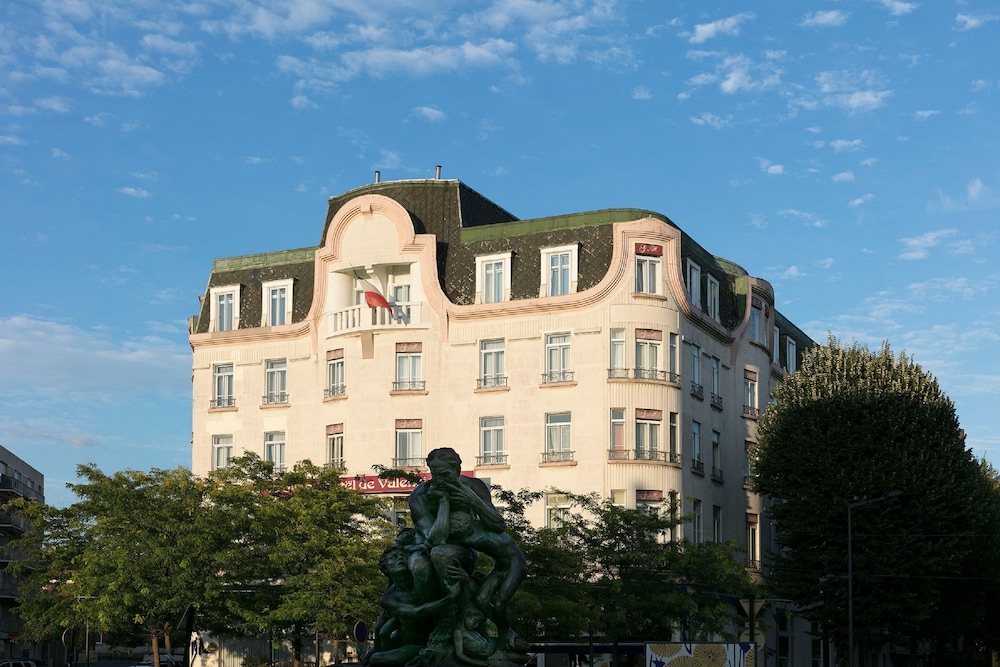 Le Grand Hôtel de Valenciennes 4/71