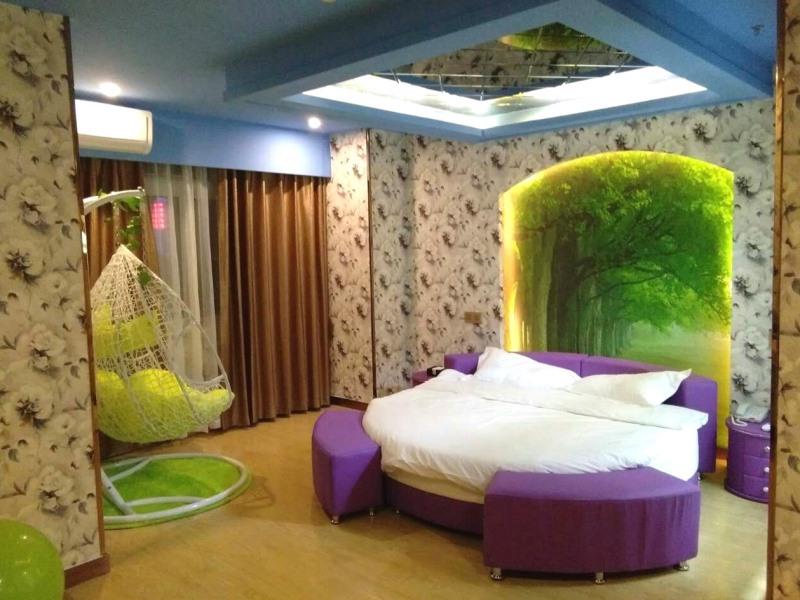 GreenTree Inn Wuxi Yixing Guanlin Town Express Hotel 28/36