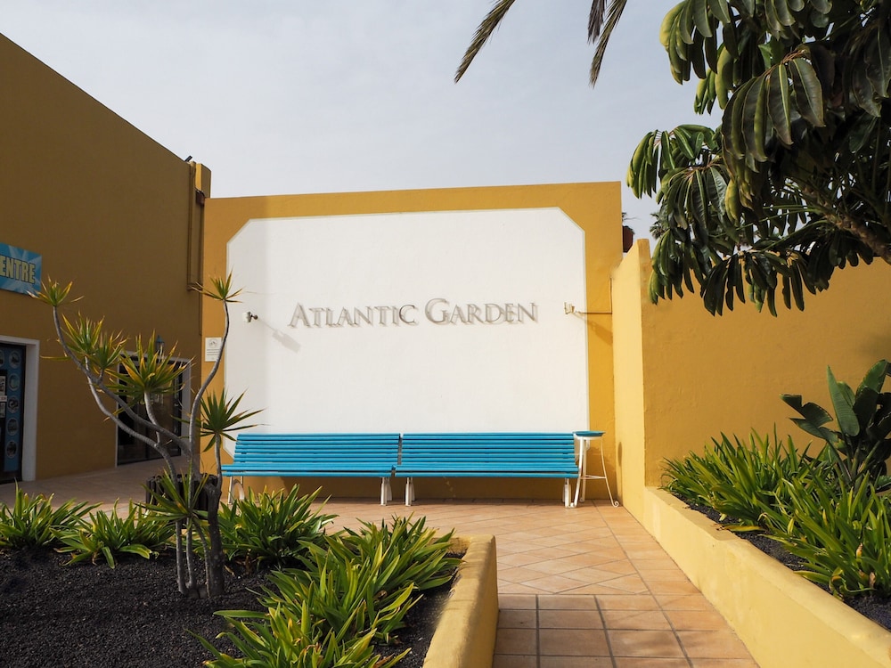Atlantic Garden Beach Mate 58/59