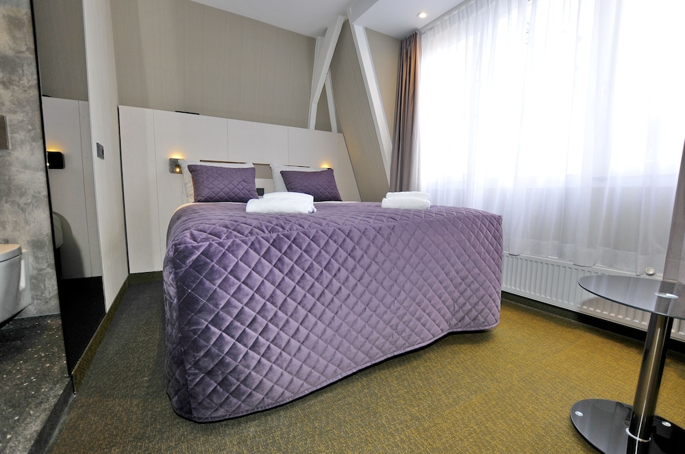 Cityview Hotel 17/35