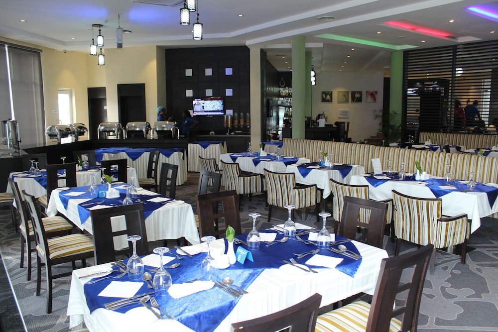 Golden Tulip Ibadan 22/35