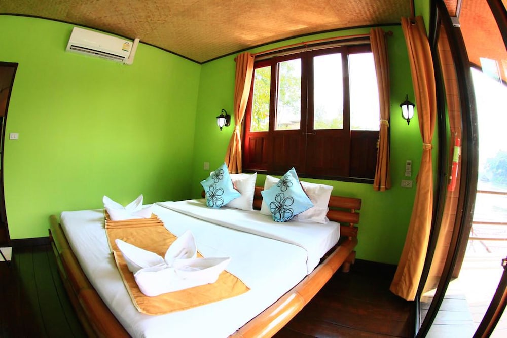 Banana Resort & Spa 11/31
