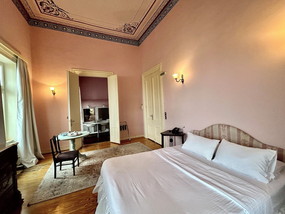 Suite, Mansion, Queen Bed, Sea View