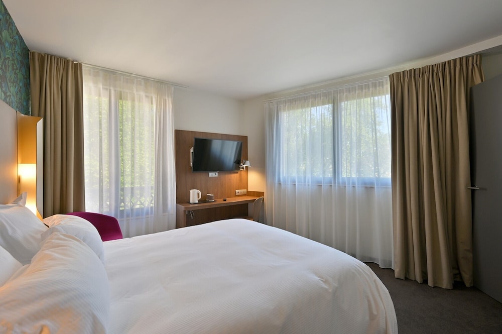 Park Hotel 17/73