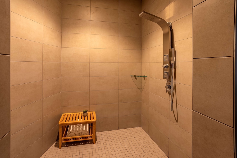 Hilton Garden Inn Redmond Town Center 26/56