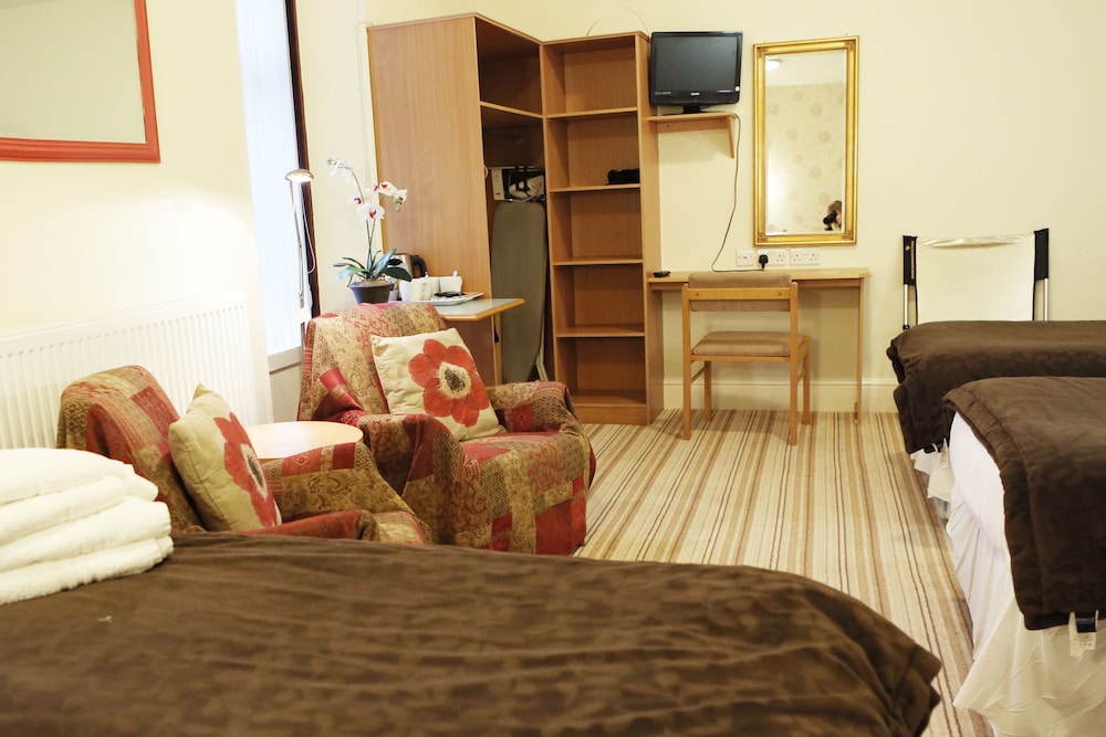 Station Hotel Portsoy 20/36