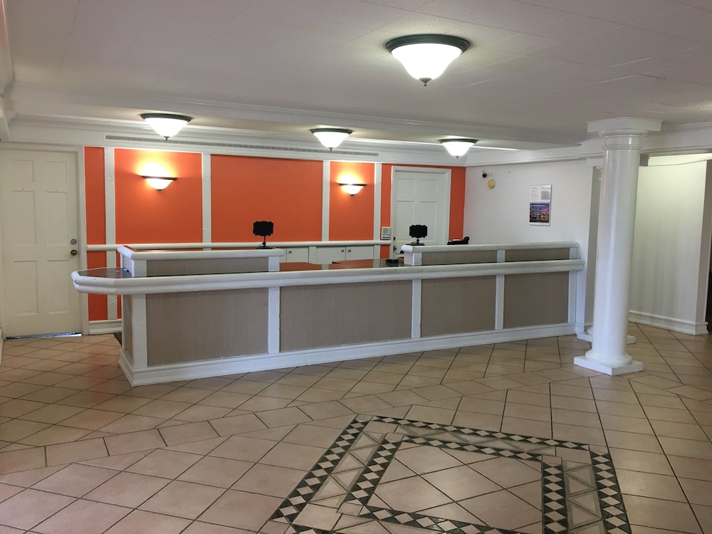 Lobby at Motel6 North Little Rock, AR - McCain, NORTH LITTLE ROCK - AR