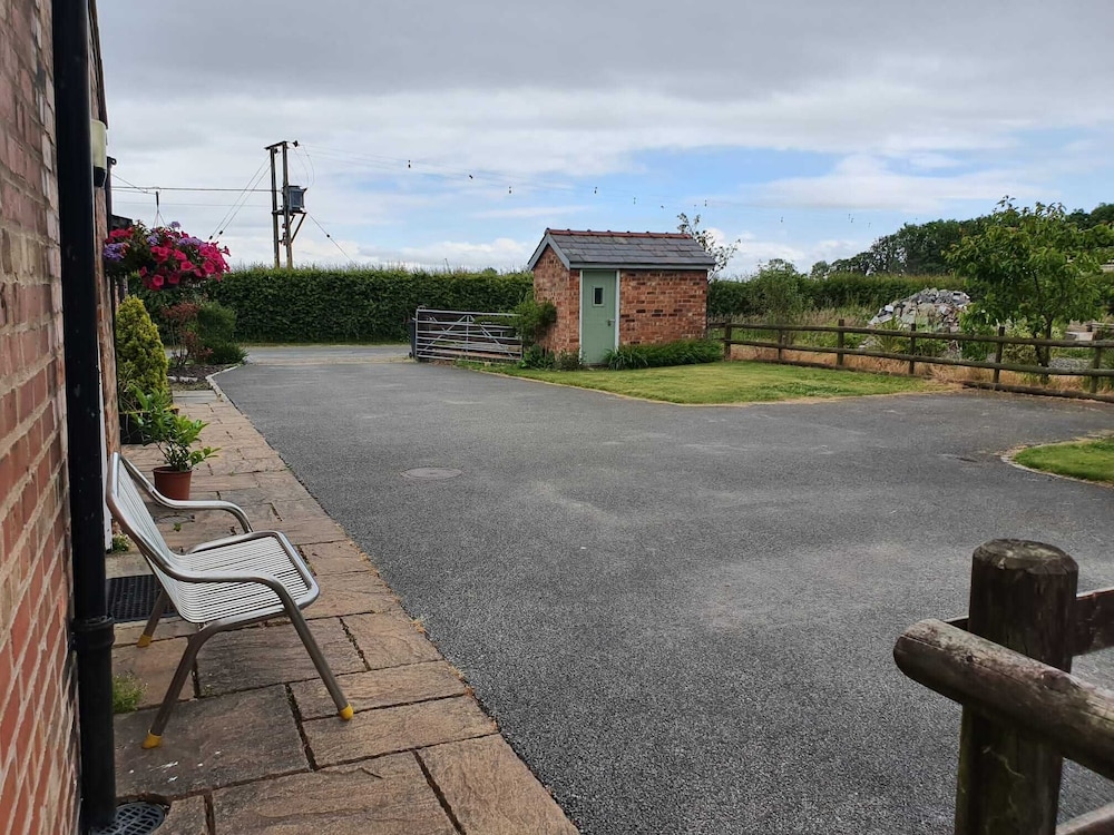 Martin Lane Farm Holiday Cottages 35/50