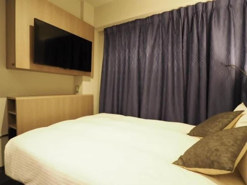 Haneda Inn 17/50