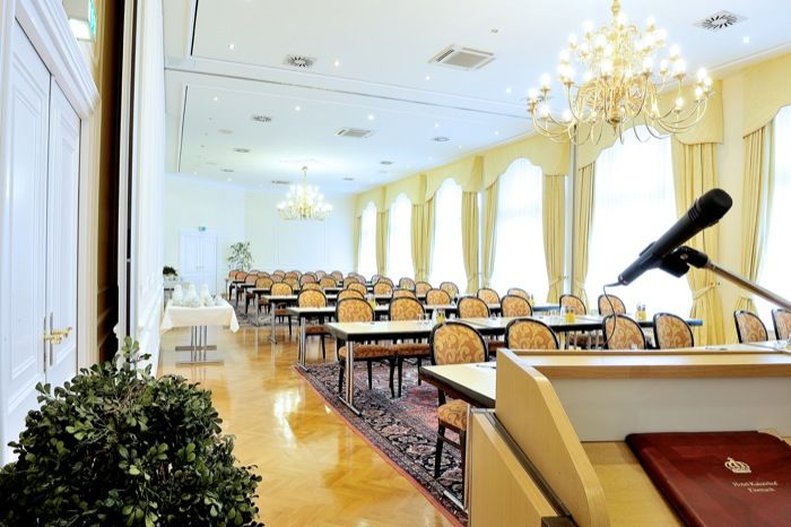 Hotel Kaiserhof 32/54