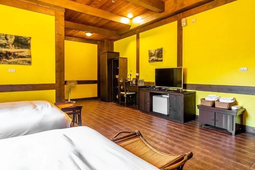 Provence Rose Lodge In Ching Jing 10/50