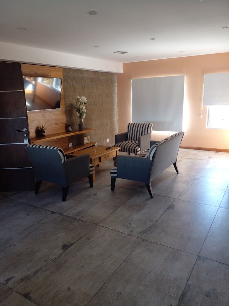 1 BEDROOM, DELUXE, APARTMENT