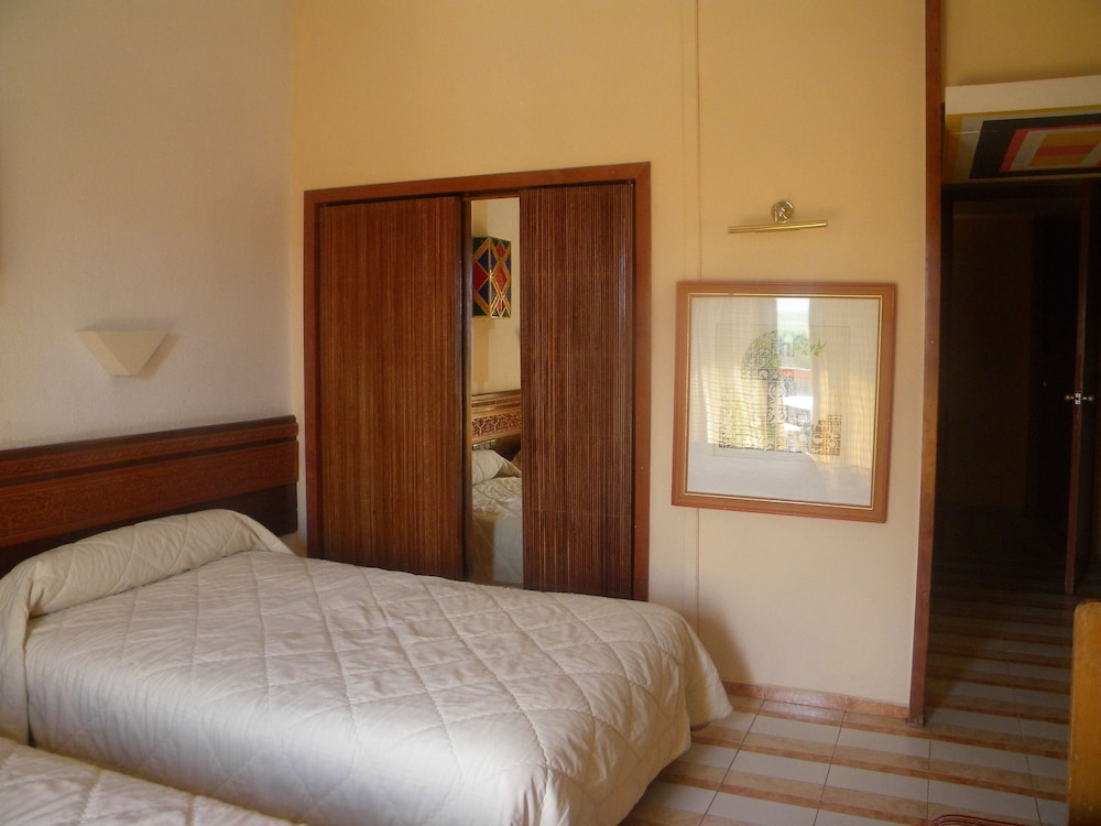 Sidi Harazem Hotel 13/45