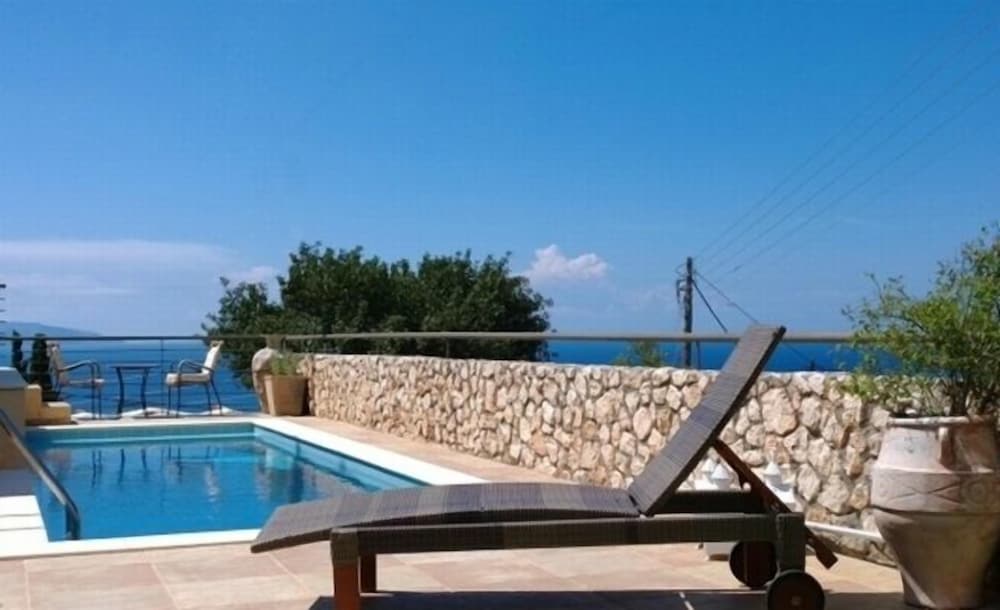 Erofili Villas 42/50