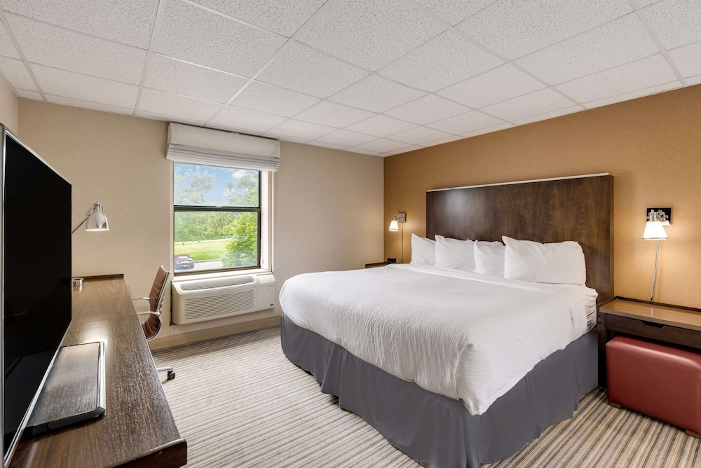 The Crossroads Hotel - Newburgh 8/36