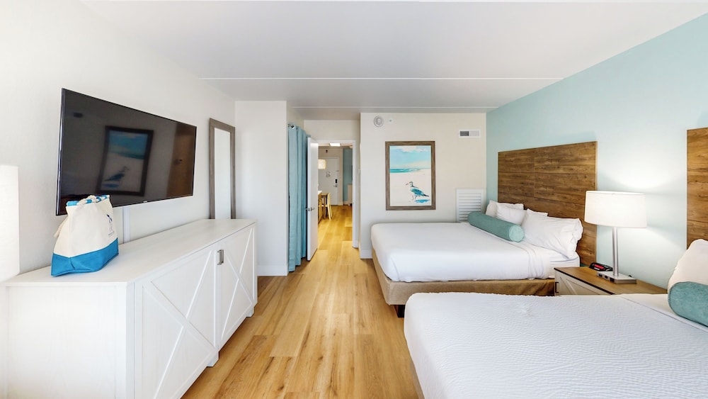 Princess Royale Oceanfront Resort 32/79