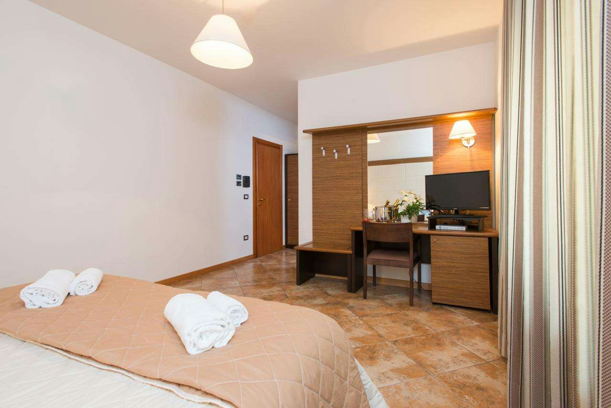 Hotel Royal 15/43