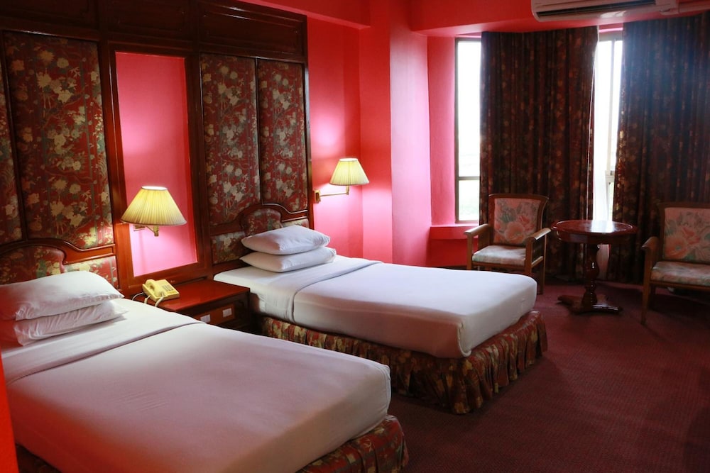 Diamond River Ping Petch Ngam Hotel 29/52
