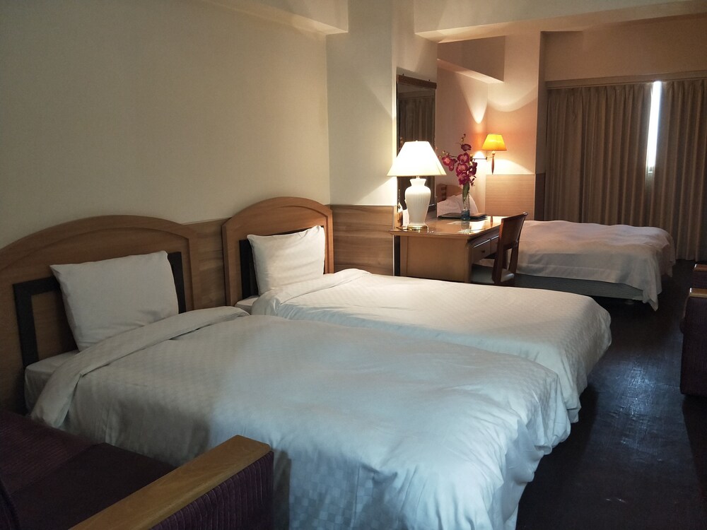 Berkeley Hotels 15/45