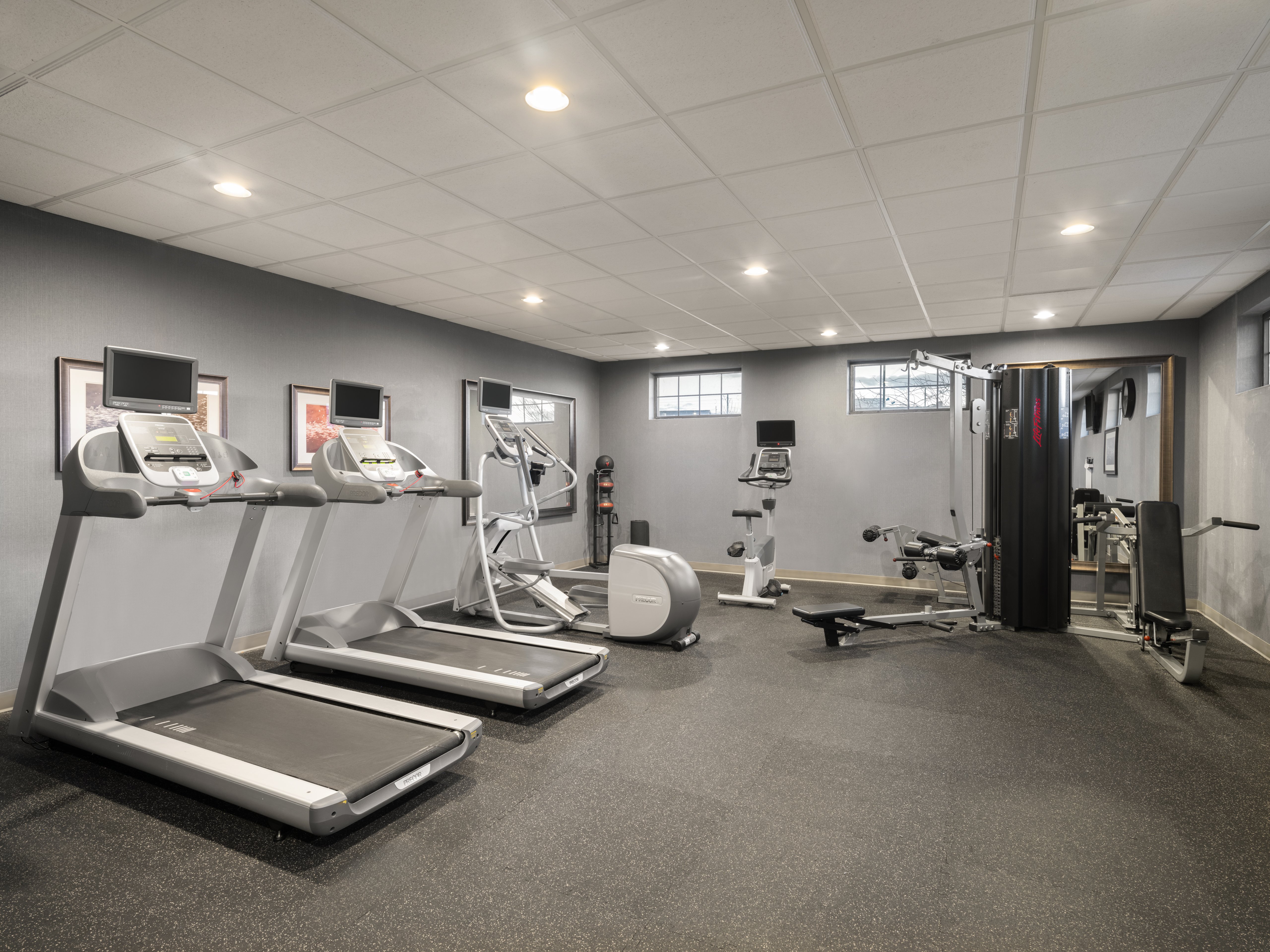 Staybridge Suites Midvale 23/58