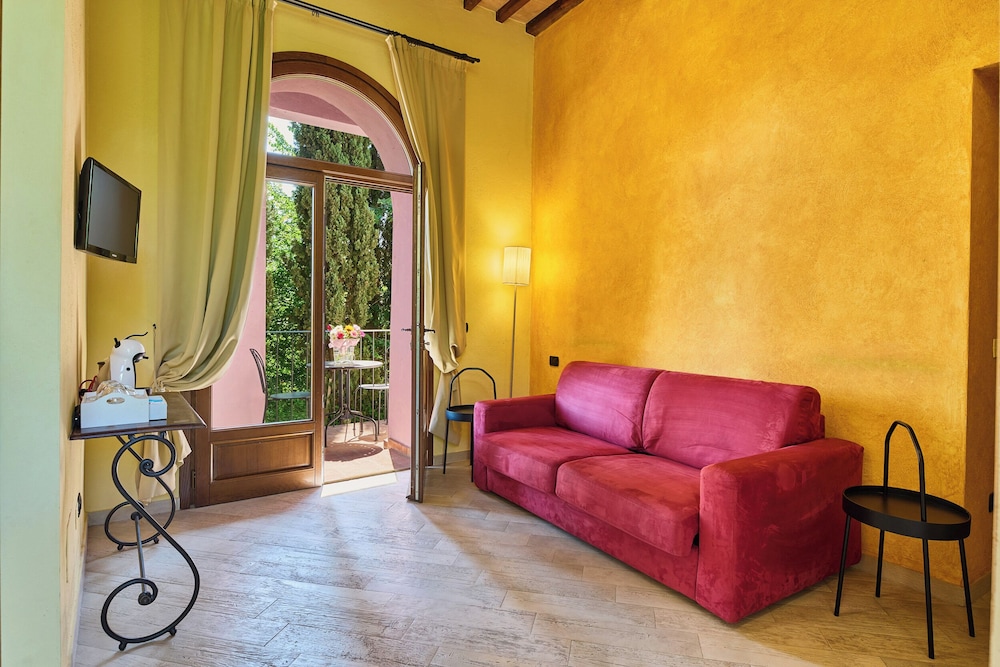 Borgo San Giusto 25/50
