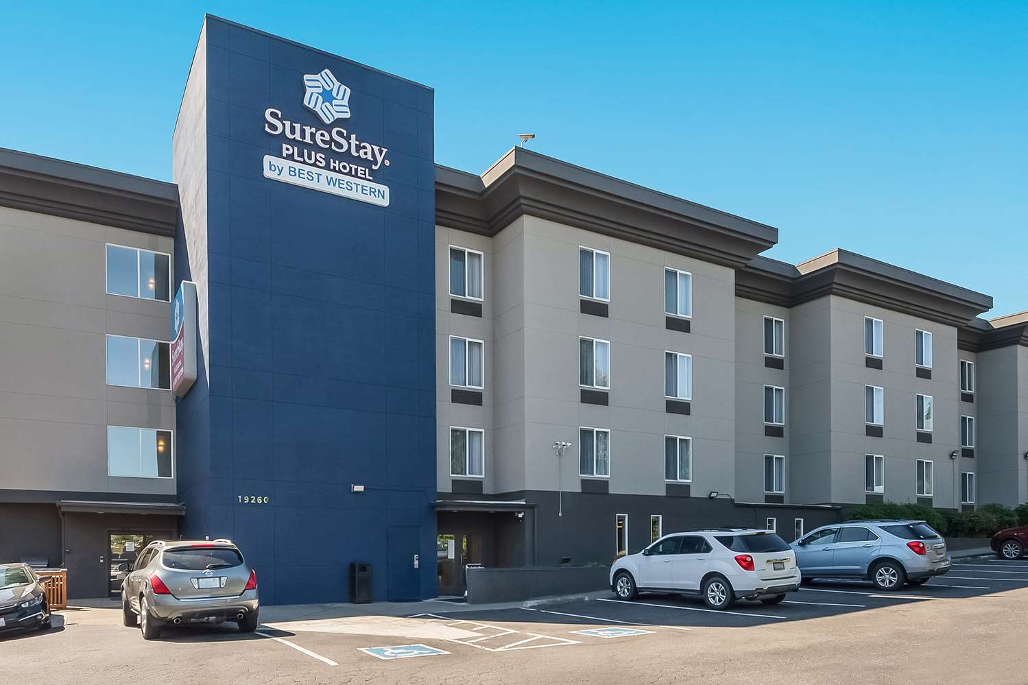 SureStay Plus Hotel by Best Western SeaTac Airport 29/30