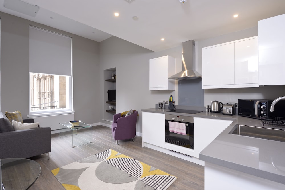 Destiny Scotland Apartments At Nelson Mandela Place 11/17