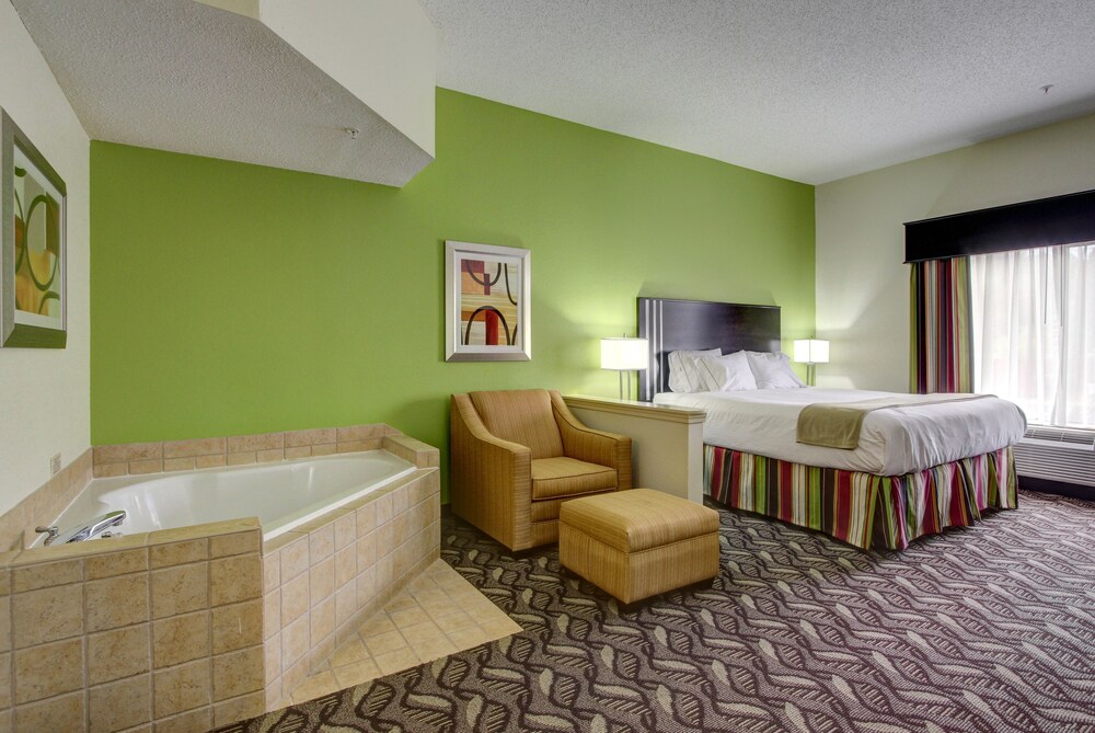 Holiday Inn Express Savannah S I95 Richmond Hill 11/38