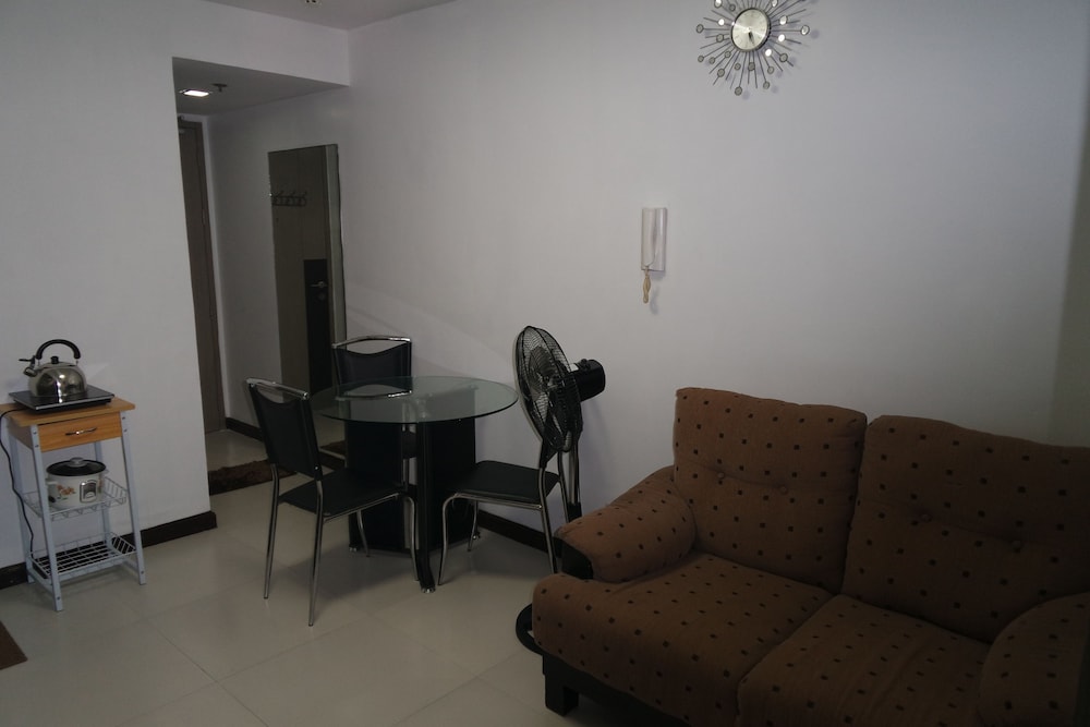 Solemare Parksuites Condo R Us 30/37