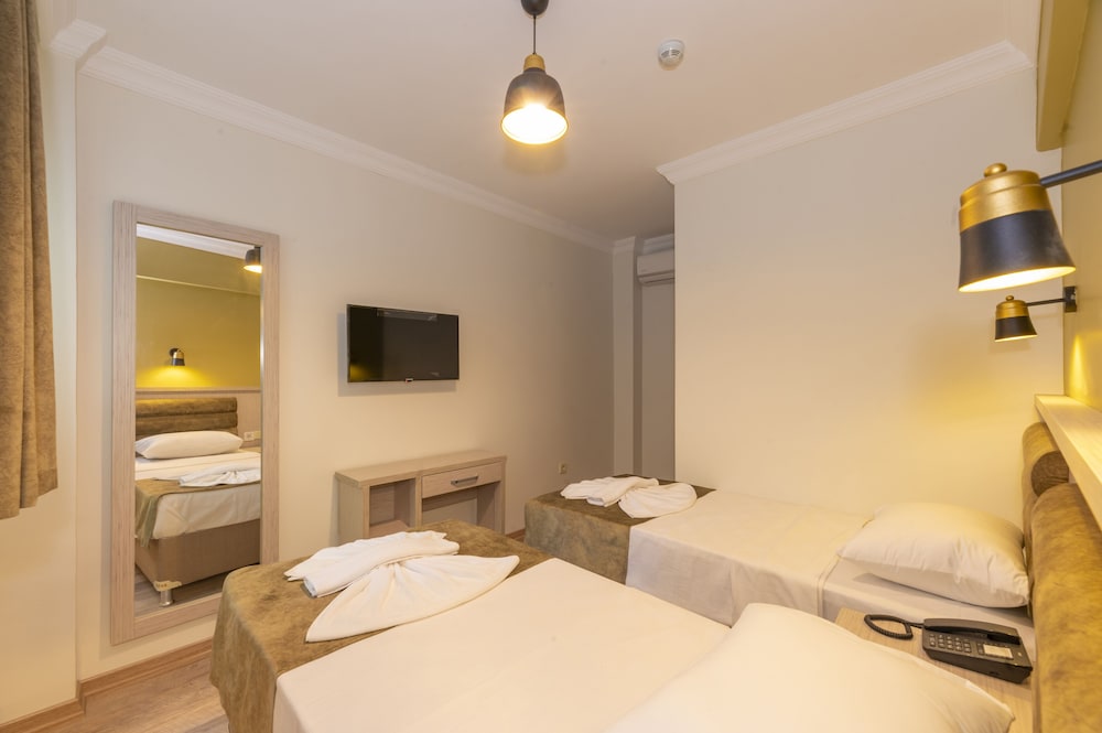 Bazaar Hotel Old City 10/20