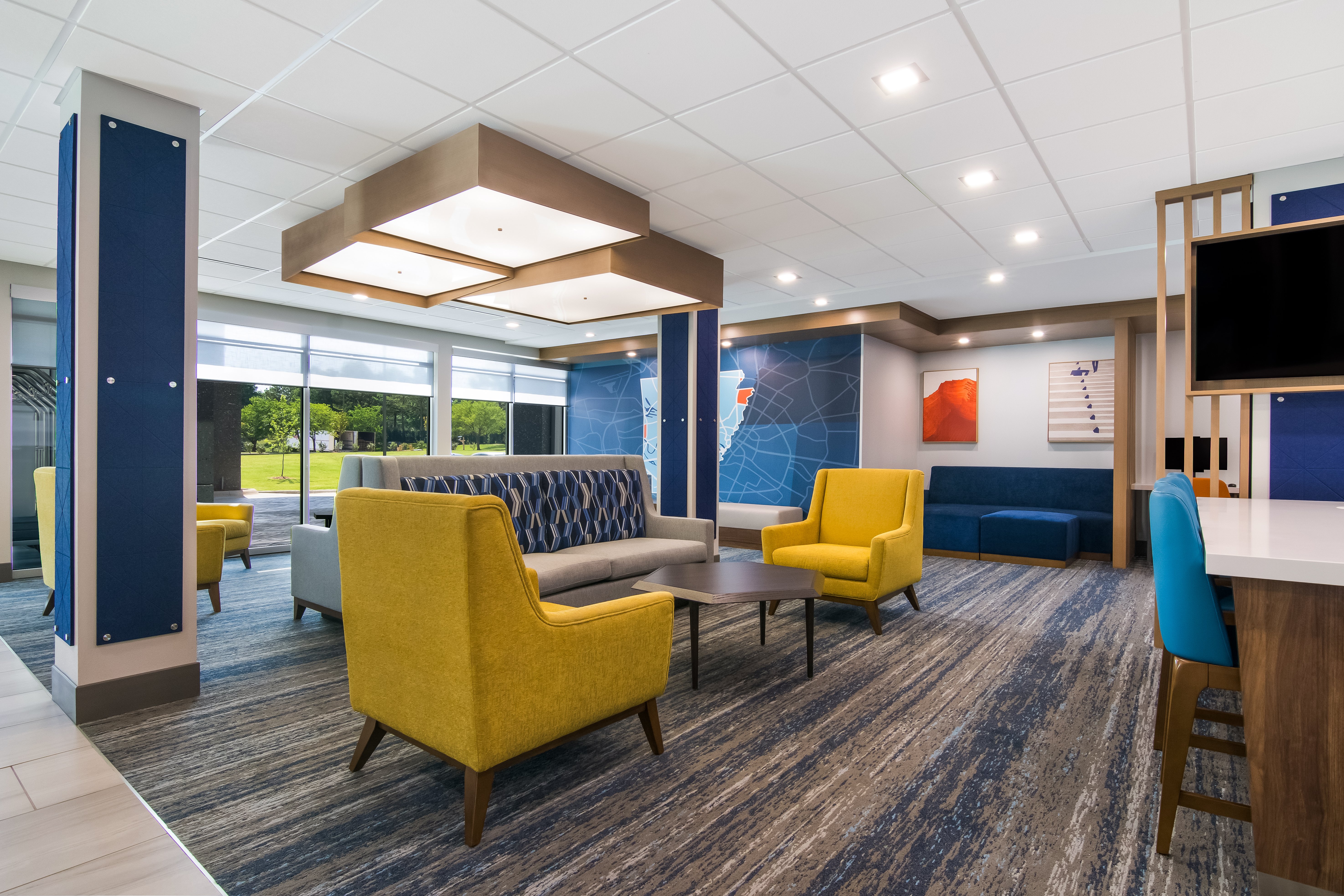 Holiday Inn Express & Suites Springdale - Fayetteville Area 36/58
