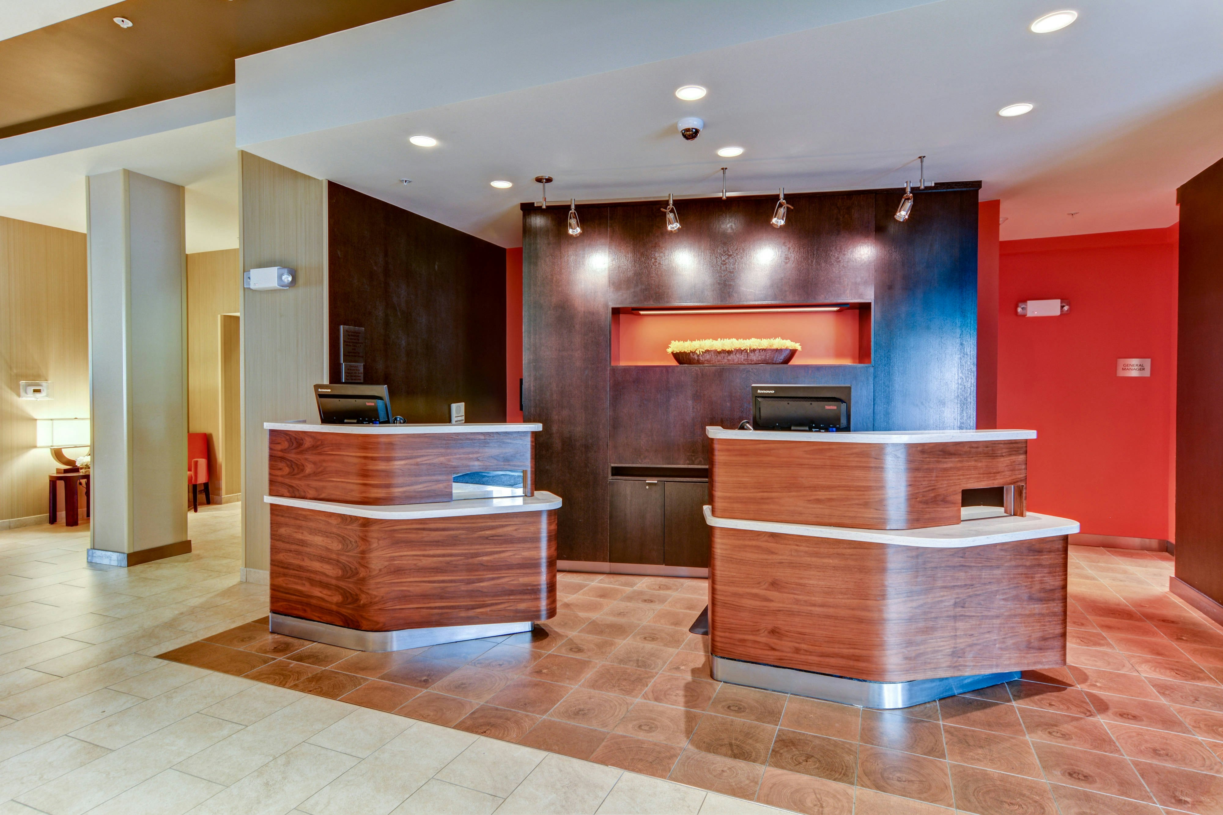 Courtyard by Marriott Bridgeport Clarksburg 3/43