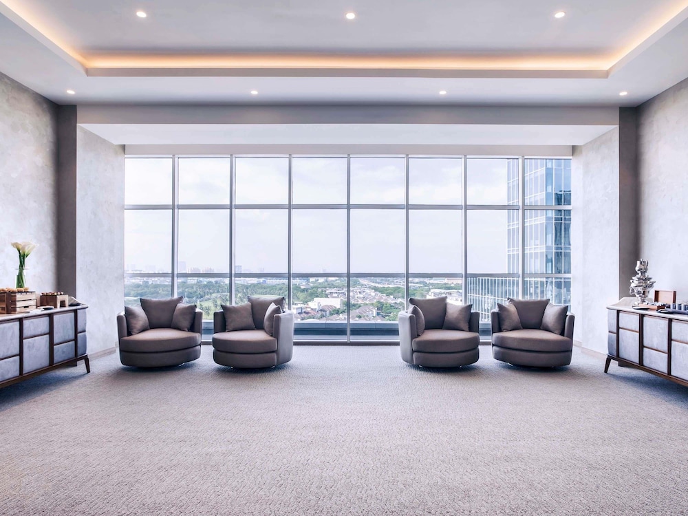 Mercure Jakarta Pantai Indah Kapuk 40/73